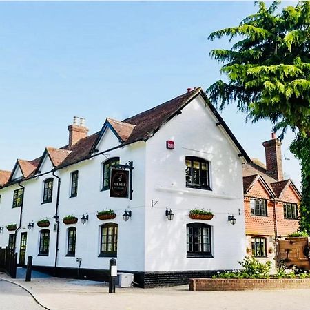The Nest Hotel & Restaurant Petersfield Zewnętrze zdjęcie